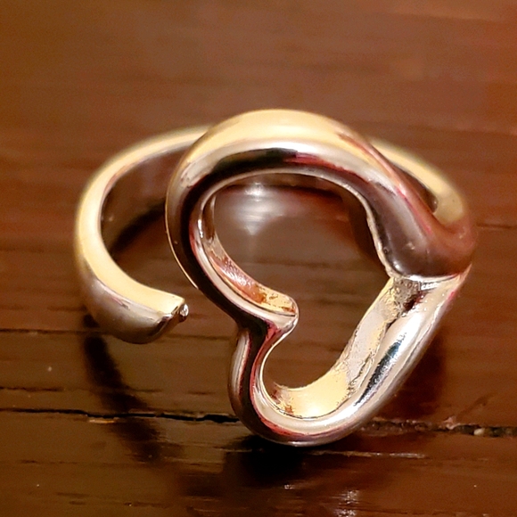 Sterling Silver Heart Ring - Picture 2 of 7